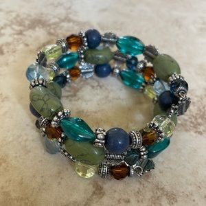 Premier Designs Spiral bracelet